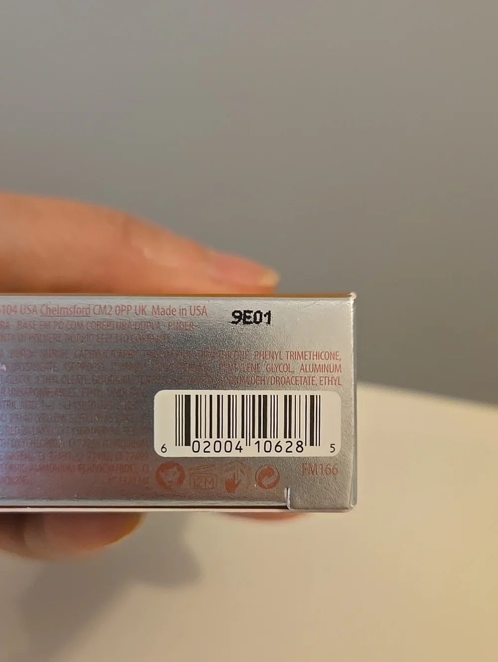 Benefit compact powder